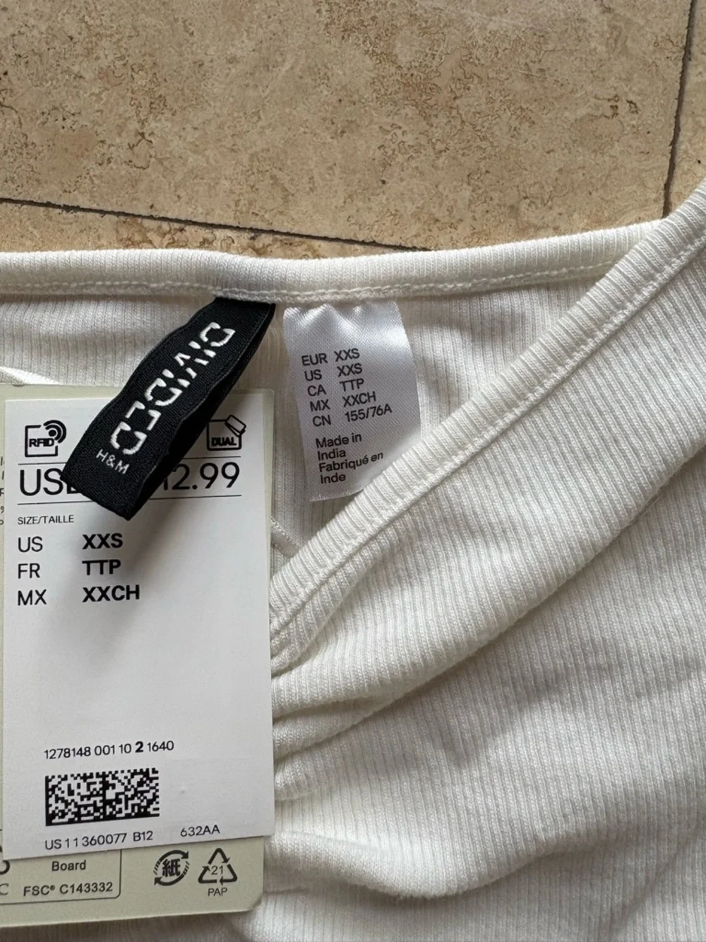 H&M Ribbed Off-Shoulder Cream Crop Top - Picture 3 of 4